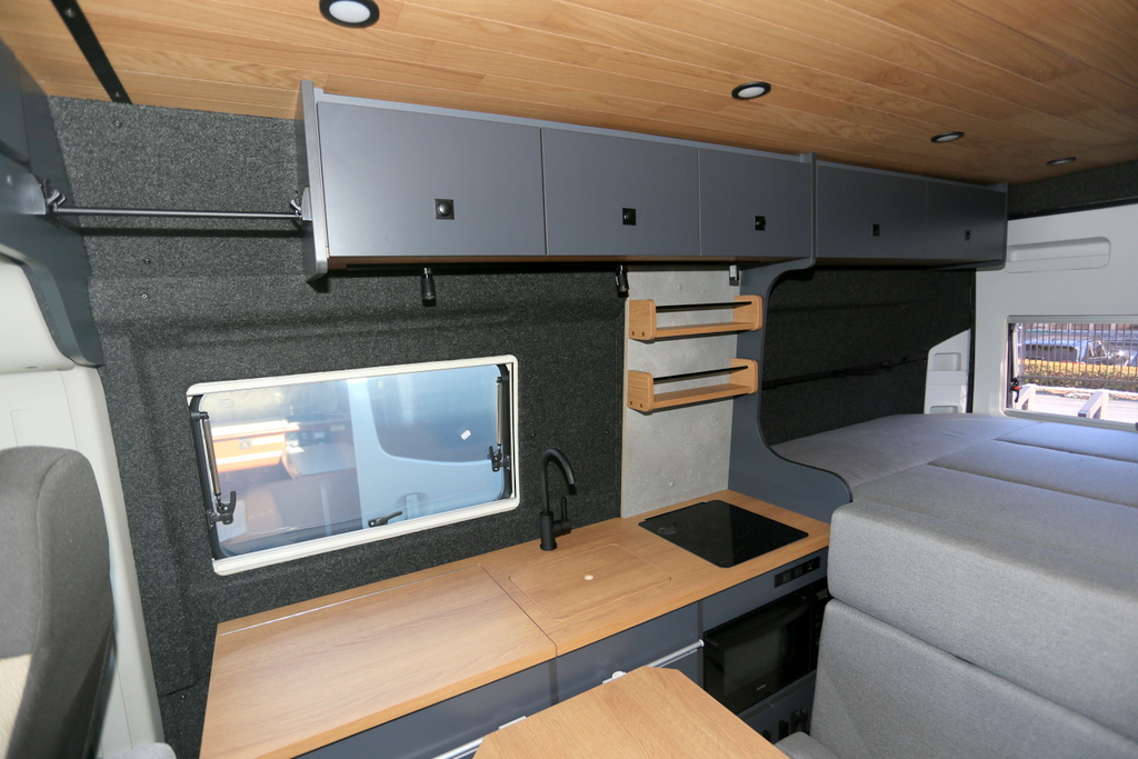 THIRD SPACE BREATH 54SL 自宅や会社などとは違う居心地の良い場所という意味の「THIRD SPACE」の画像