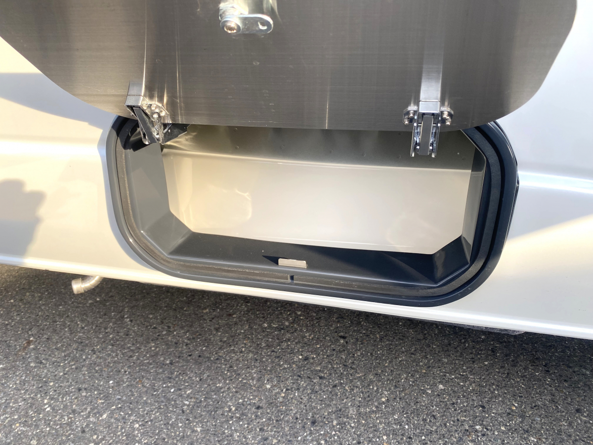 レクビィ ソラン ワイド ミドルルーフ 「街乗りバンコン」の極み!?普段使いするならワイドミドルの車両を!の画像