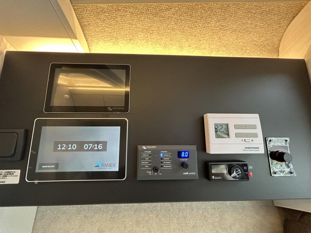 アネックス LIBERTY 52DB i_UltraPower4800 家庭用エアコン、床暖搭載!!の画像