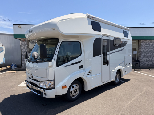 LIBERTY 52SP i_UltraPower4800<br>4WDディーゼルターボ!広々ベッドに!快適装備で!ワンランク上の空間へ!