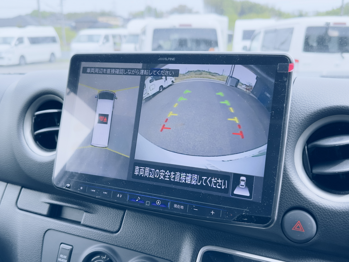 レクビィ イゾラ ナロー 日産キャラバンの標準幅(ナロー)・スーパーロングをベースにした、「シャワールーム完備×機動力」を極めたハイエンドバンコン!の画像