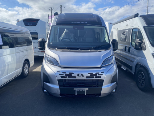 ADRIA TWIN SUPREME 640 SLB 新車未登録車!!最新のシリーズ10がベース車です!の他画像2枚目