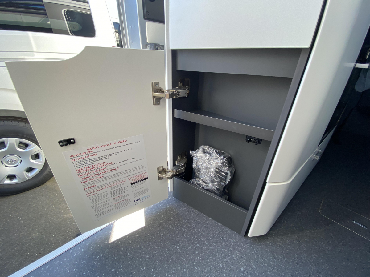ADRIA TWIN SUPREME 640 SLB 新車未登録車!!最新のシリーズ10がベース車です!の画像