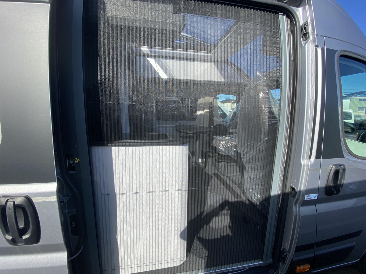 ADRIA TWIN SUPREME 640 SLB 新車未登録車!!最新のシリーズ10がベース車です!の画像