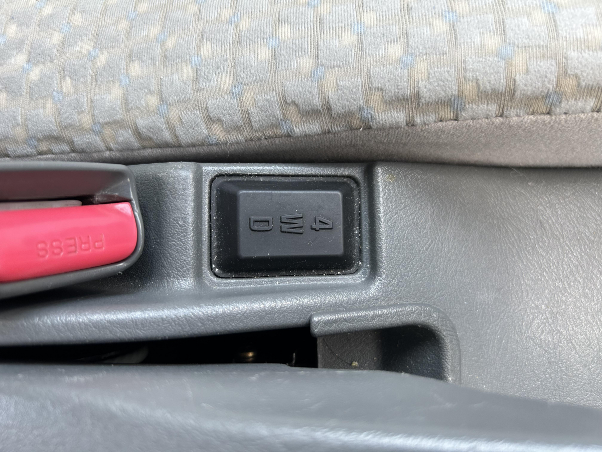 その他 タウンボックス 大幅値下げ!軽キャンパー必見!手頃な値段!!4WD!即売可能です!!の画像