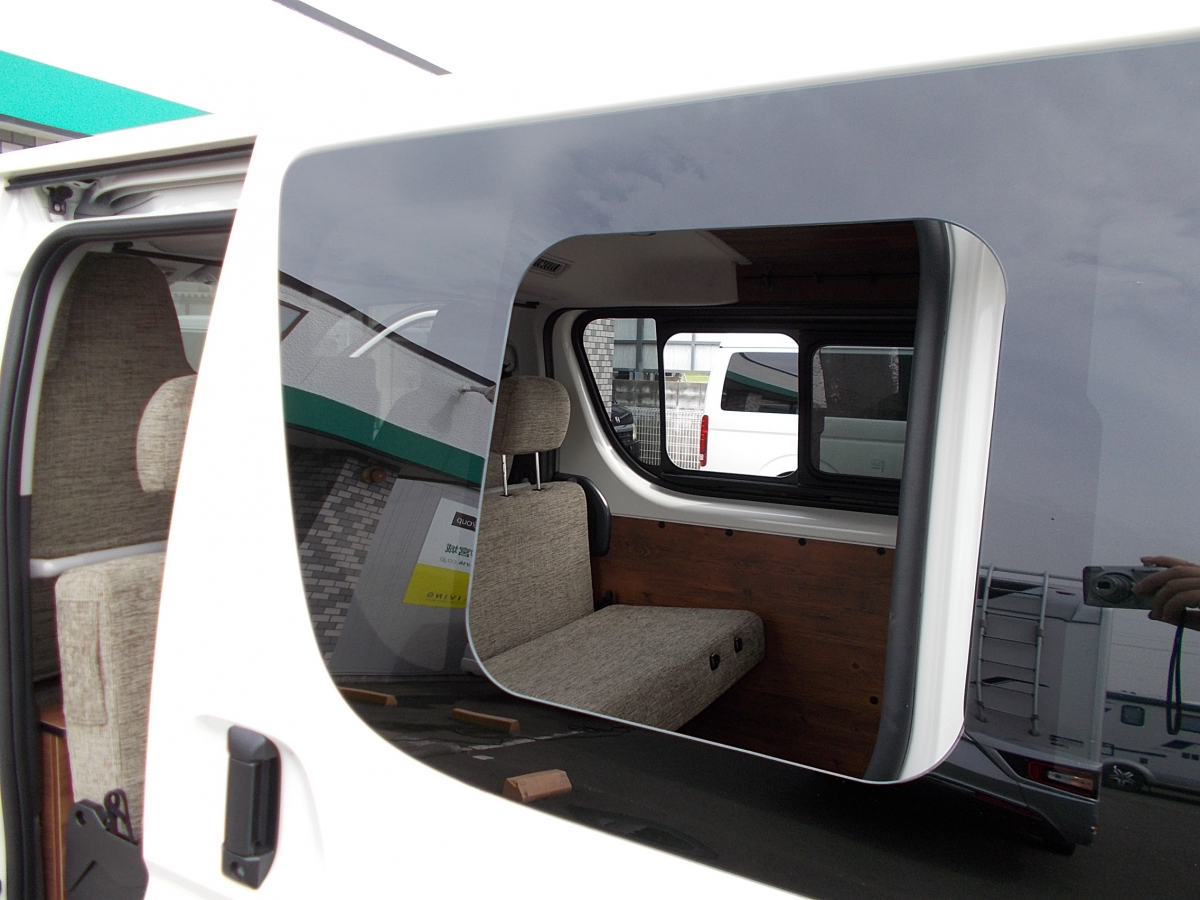 ワークヴォックス SEDONA typeⅢ ディーゼル4WD　登録済み未使用車!買うならいま!!の画像