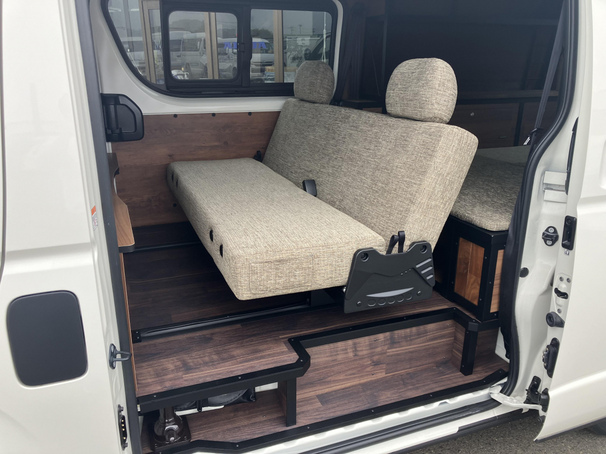 ワークヴォックス SEDONA typeⅢ ディーゼル4WD　登録済み未使用車!買うならいま!!の画像