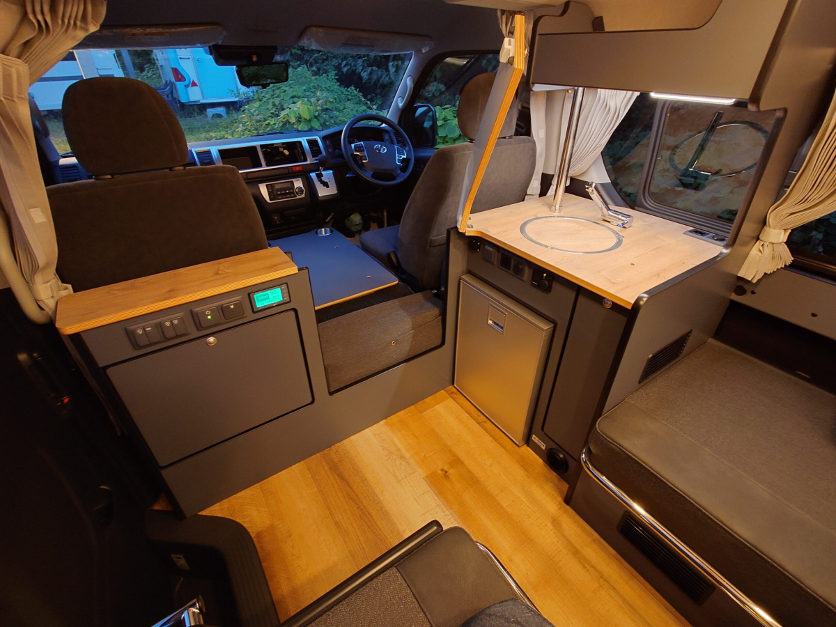 アネックス RICORSO  4WD　ホームエアコンプラス　リアカウンターレス仕様の画像