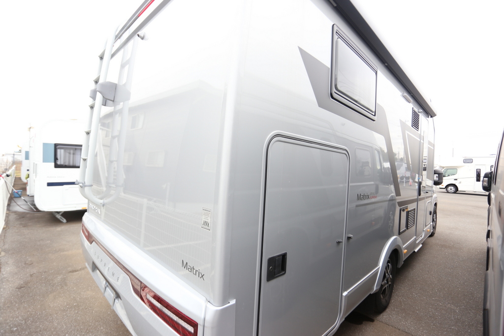 ADRIA MATRIX SUPREME 670 SL Live your best lifeの画像