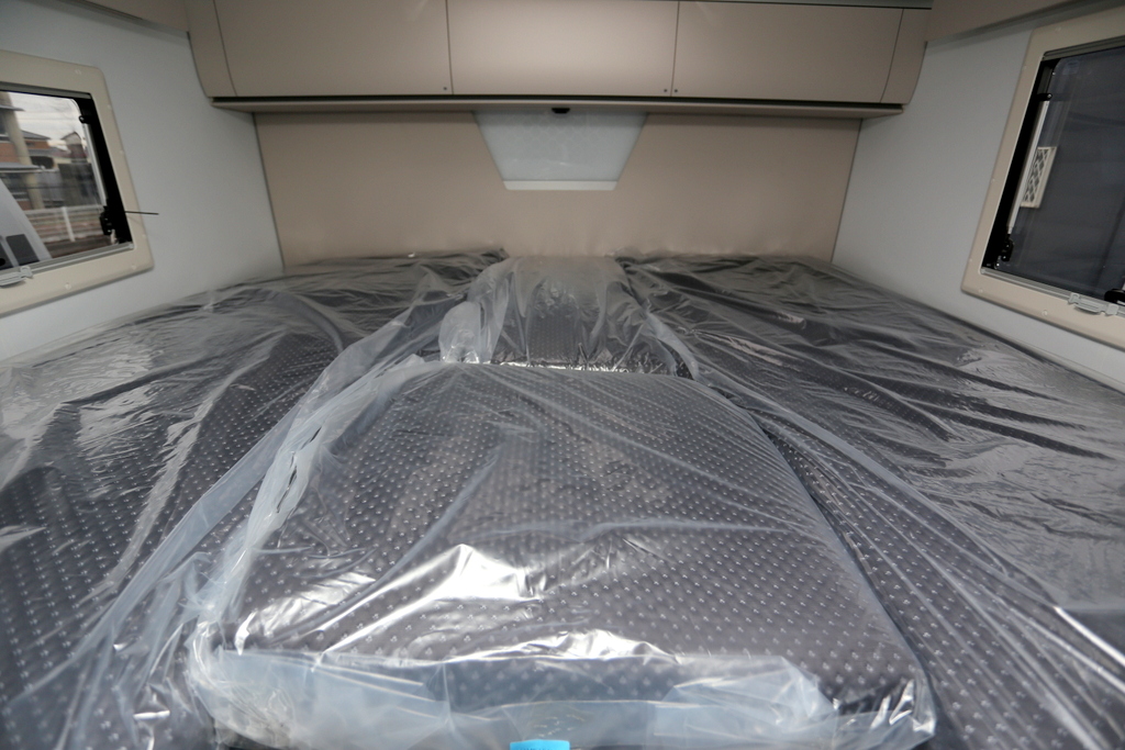 ADRIA MATRIX SUPREME 670 SL Live your best lifeの画像