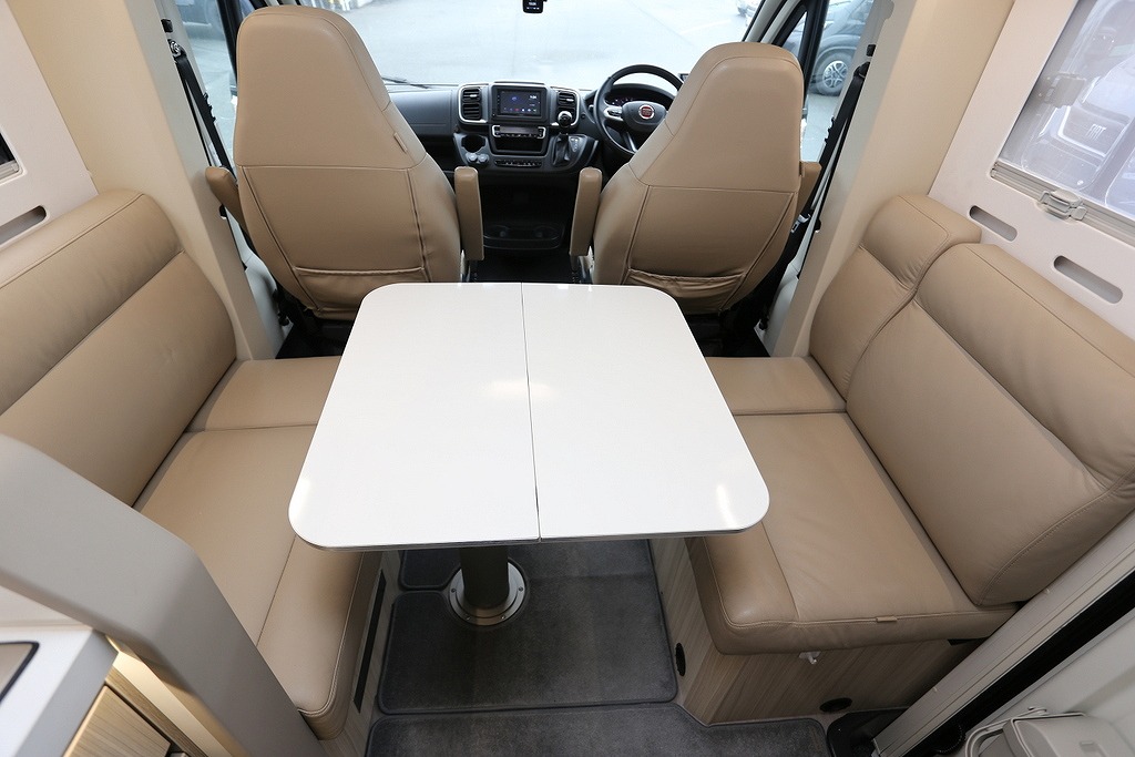  COMPACT SUPREME DL 家庭用エアコン付き!　夏休みに間に合います!!の画像
