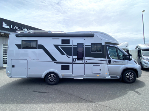 ADRIA MATRIX SUPREME 670 DC 世界のどこにいても、そこは五つ星の特等席。の他画像6枚目