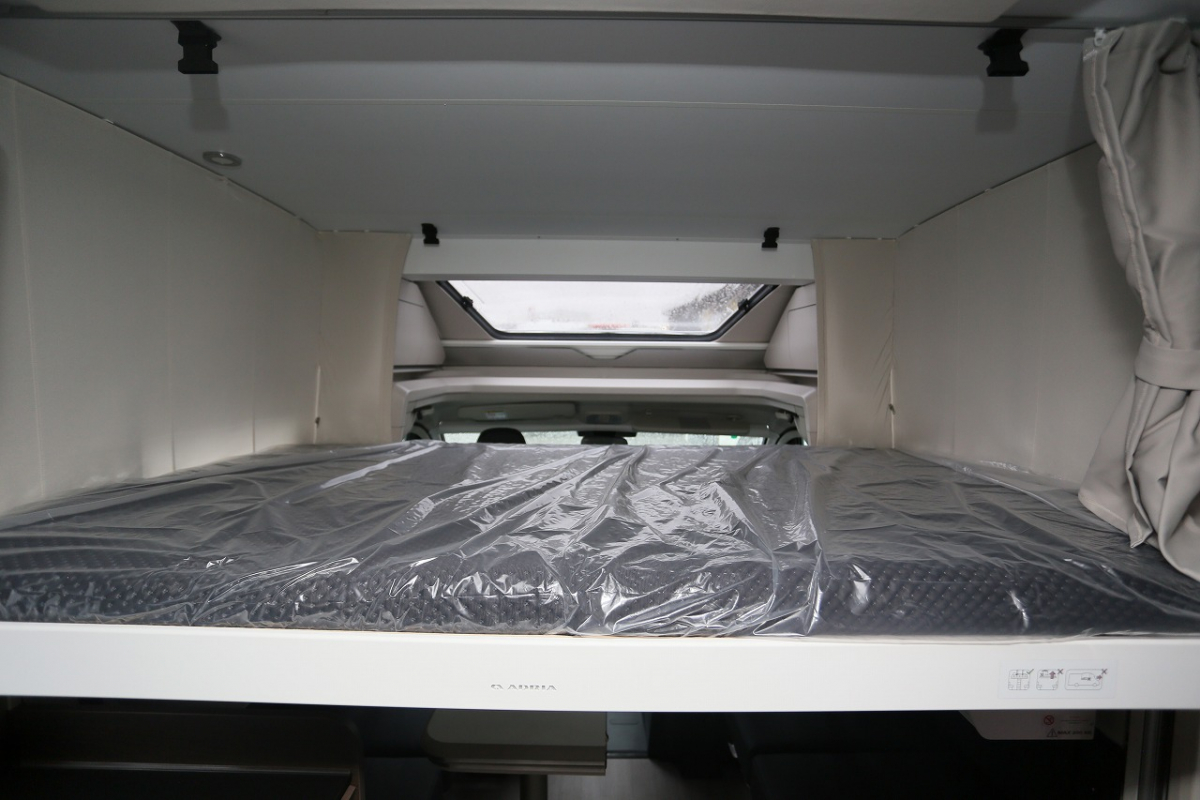 ADRIA MATRIX SUPREME 670 DC MATRIX SUPREME 670DCの画像