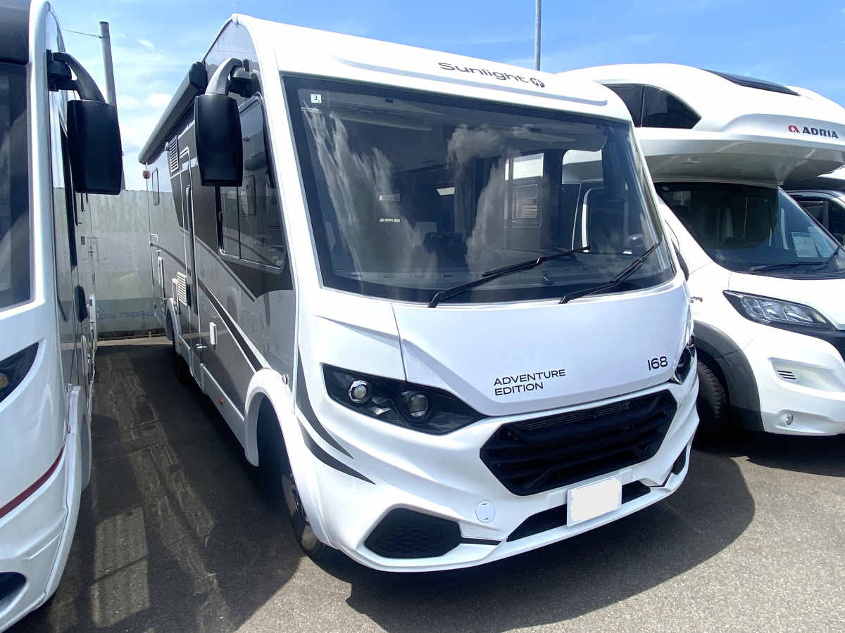 その他 アドベンチャー ベッドは未開封。新車の香りが残るサンライトが、下取り直販の特別価格で。の画像