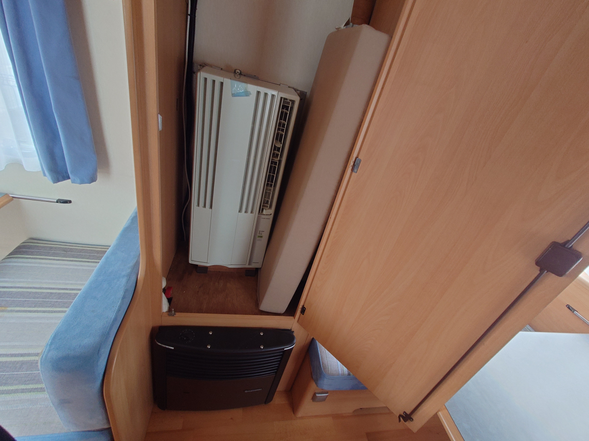 ADRIA ALTEA 390 DS 使い方自由自在!家族でも夫婦2人でも使い勝手が良いトレーラー!※牽引免許不要の画像
