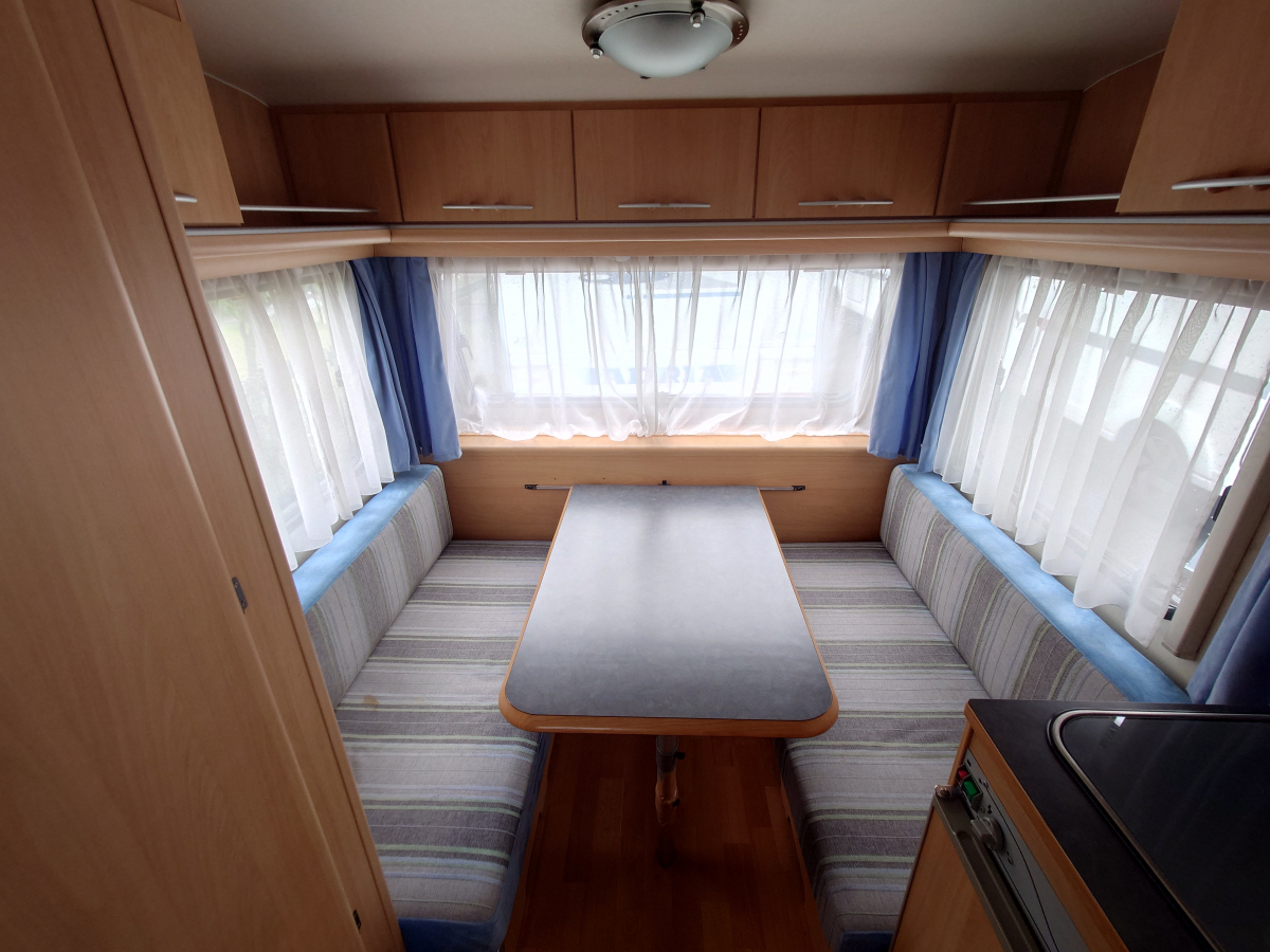 ADRIA ALTEA 390 DS 使い方自由自在!家族でも夫婦2人でも使い勝手が良いトレーラー!※牽引免許不要の画像