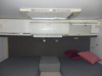 ADRIA CORAL 670 DL 妥協なき居住空間。電子レンジもTVも完備した、動くプライベートスイート。の画像