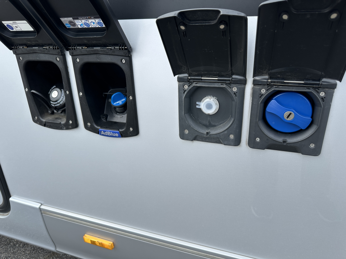 ADRIA SONIC SUPREME 700 SL ADRIAモーターホームの最上級クラス!!の画像
