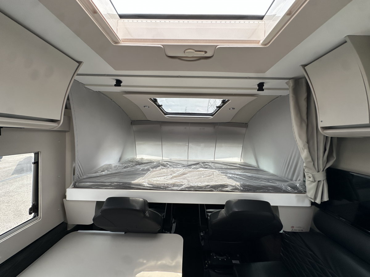 ADRIA SONIC SUPREME 700 SL ADRIAモーターホームの最上級クラス!!の画像