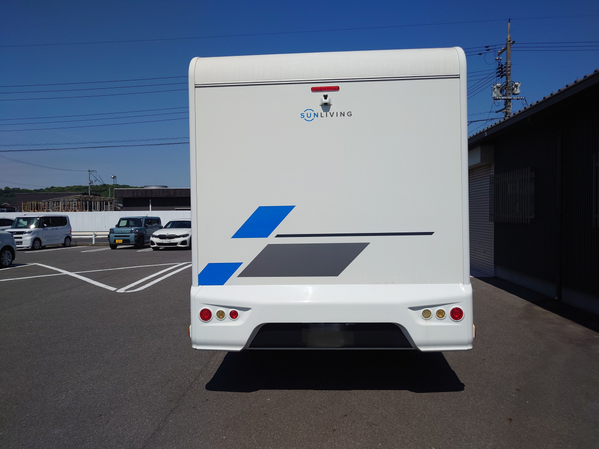 ADRIA SUN LIVING A Series A 60 SP 家族で使うのに最適!?乗車人数も就寝人数も取れるFIATベースのキャブコン!の画像