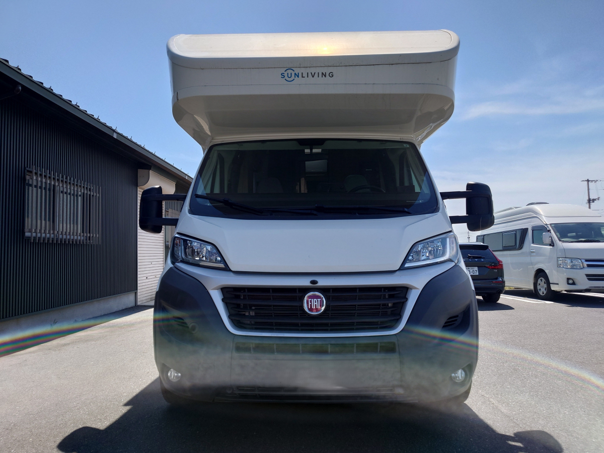 ADRIA SUN LIVING A Series A 60 SP 家族で使うのに最適!?乗車人数も就寝人数も取れるFIATベースのキャブコン!の画像