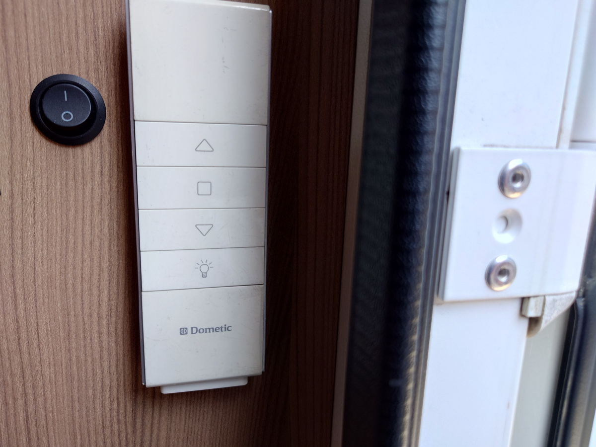 ADRIA SUN LIVING A Series A 60 SP 家族で使うのに最適!?乗車人数も就寝人数も取れるFIATベースのキャブコン!の画像