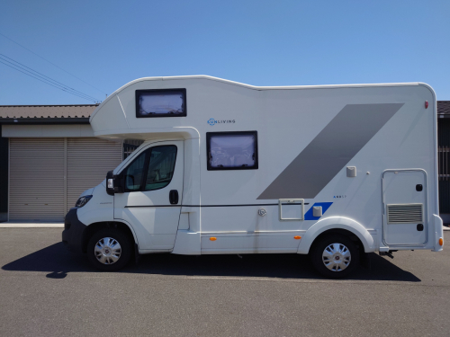 ADRIA SUN LIVING A Series A 60 SP 家族で使うのに最適!?乗車人数も就寝人数も取れるFIATベースのキャブコン!の他画像2枚目