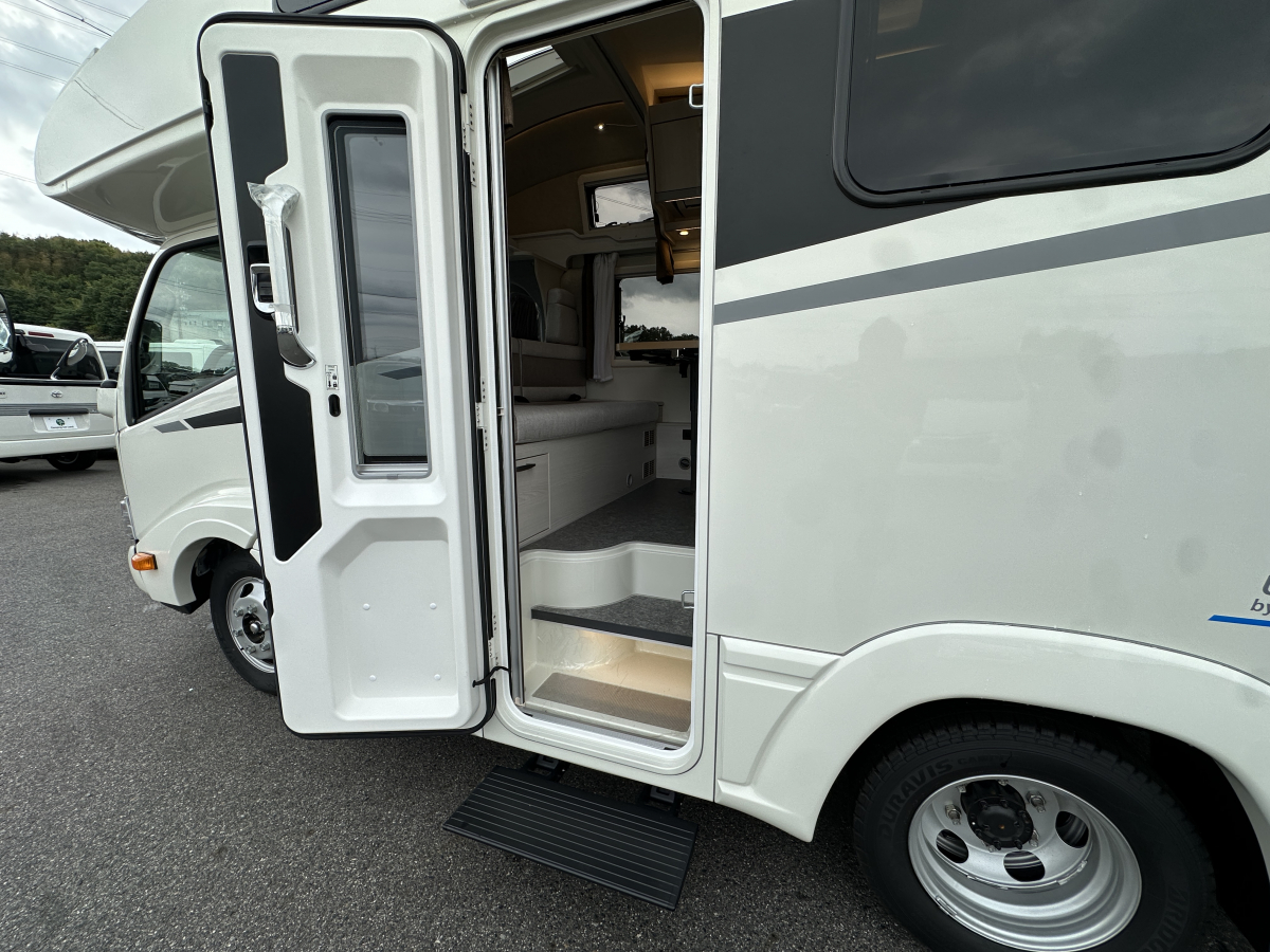 アネックス LIBERTY 52DB i_UltraPower4800 リチウム400Ahバッテリー搭載モデル!!の画像