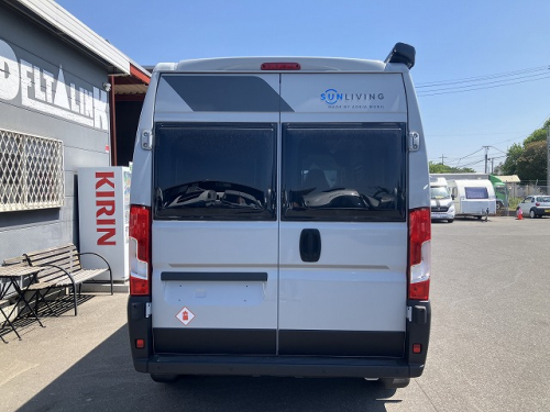 ADRIA SUN LIVING V 55SP 訳あり特価販売車両!!　最適なスペックを備えたキャンパーバン!!の他画像3枚目