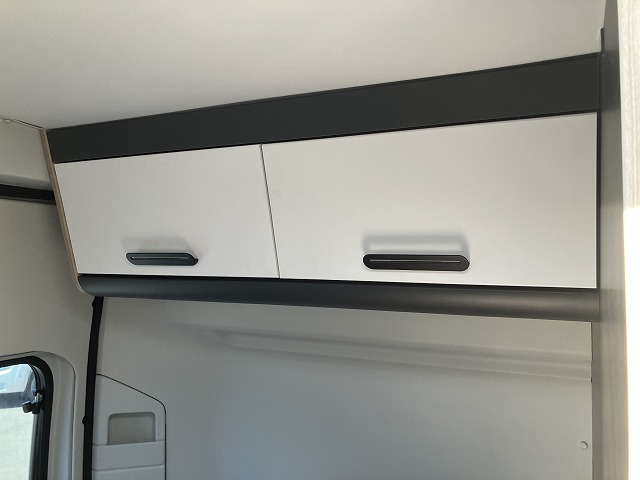 ADRIA SUN LIVING V 55SP 訳あり特価販売車両!!　最適なスペックを備えたキャンパーバン!!の画像