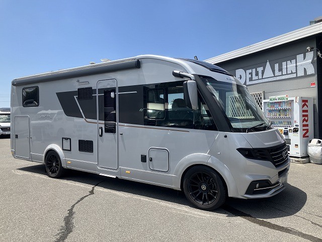 ADRIA SUPERSONIC 780 SL モーターホームの最高峰の画像