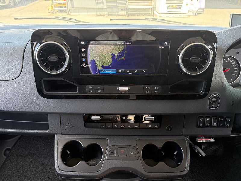 ADRIA SUPERSONIC 780 SL モーターホームの最高峰の画像