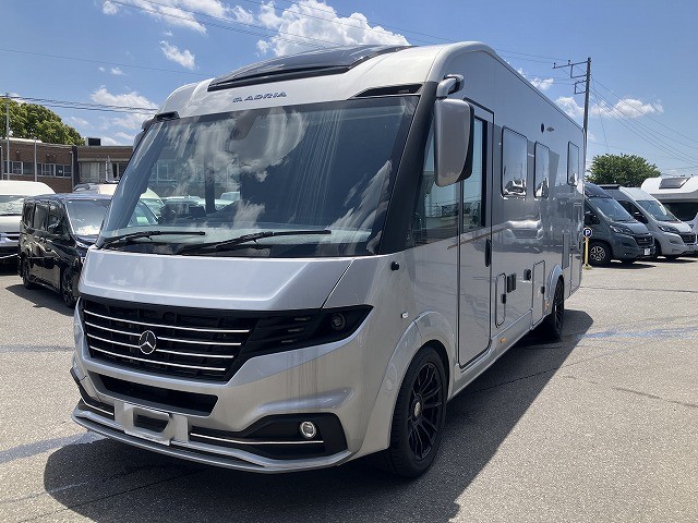 ADRIA SUPERSONIC 780 SL モーターホームの最高峰の画像