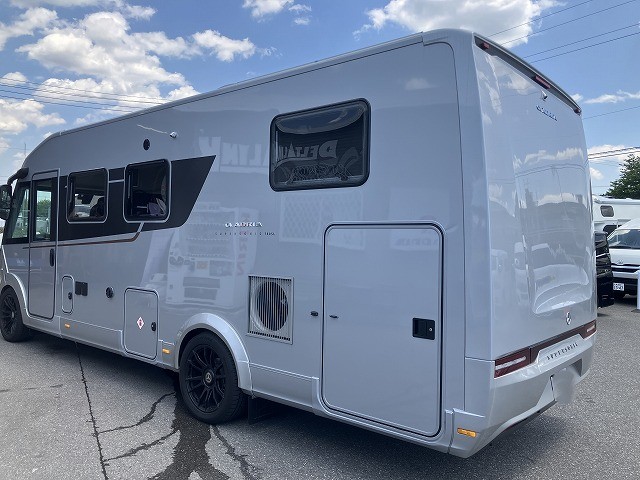 ADRIA SUPERSONIC 780 SL モーターホームの最高峰の画像