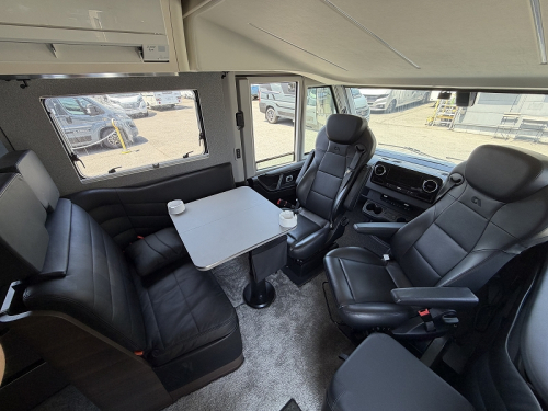 ADRIA SUPERSONIC 780 SL モーターホームの最高峰の他画像6枚目