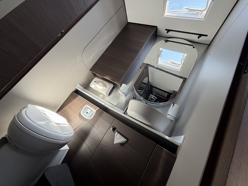 ADRIA SUPERSONIC 780 SL モーターホームの最高峰の画像