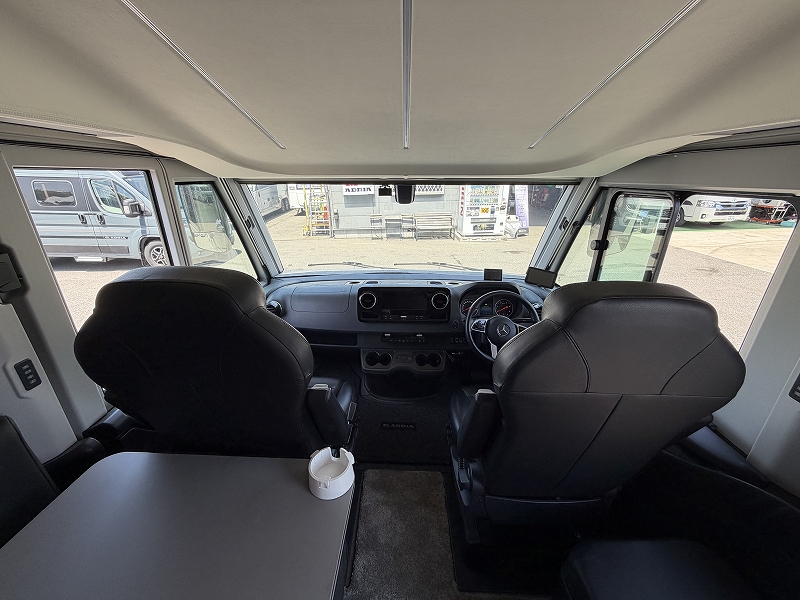 ADRIA SUPERSONIC 780 SL モーターホームの最高峰の画像