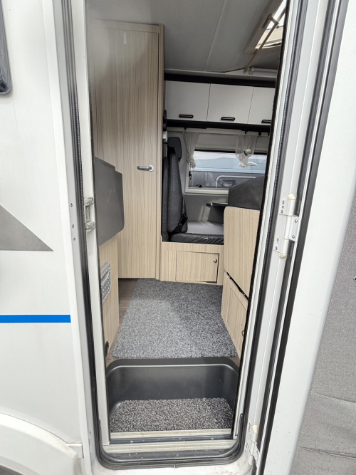 ADRIA SUN LIVING A Series A 70DK 大家族やグループでの旅行に最適の他画像5枚目