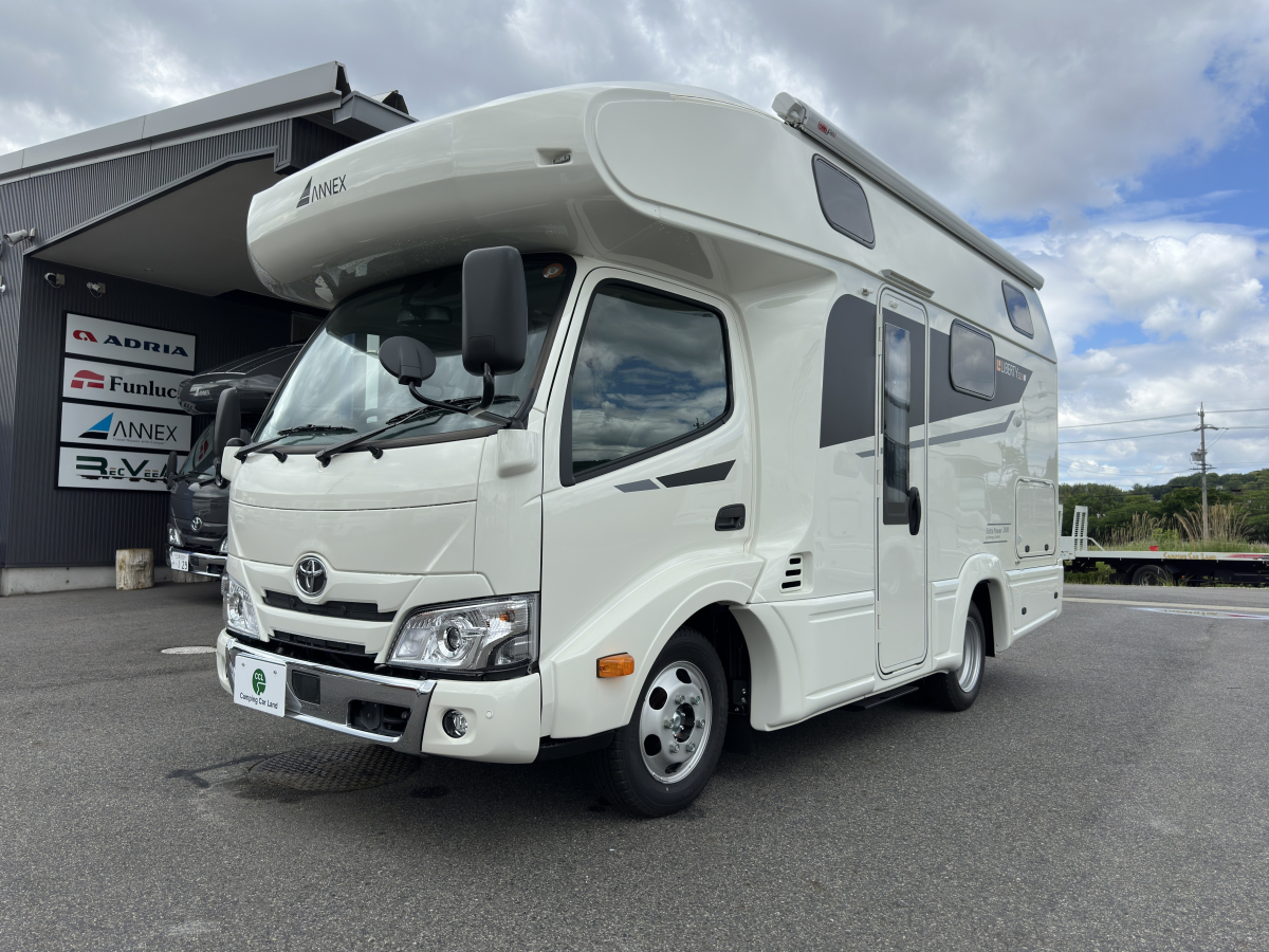 アネックス LIBERTY 52SP i_ExtraPower2400 ベッドルームを重視している方お勧めのレイアウト車両!!の画像