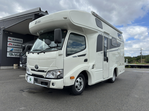 アネックス LIBERTY 52SP i_ExtraPower2400<br>ベッドルームを重視している方お勧めのレイアウト車両!!