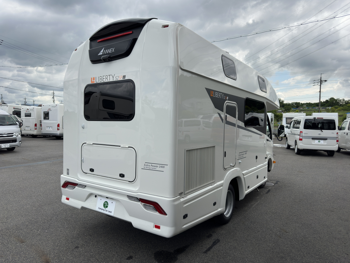 アネックス LIBERTY 52SP i_ExtraPower2400 ベッドルームを重視している方お勧めのレイアウト車両!!の画像