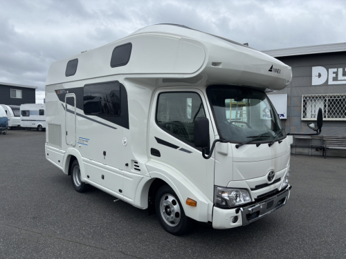 アネックス LIBERTY 52SP i_UltraPower4800<br>広いベットが快適です。家庭用エアコンも完備。バッテリー容量も十分。