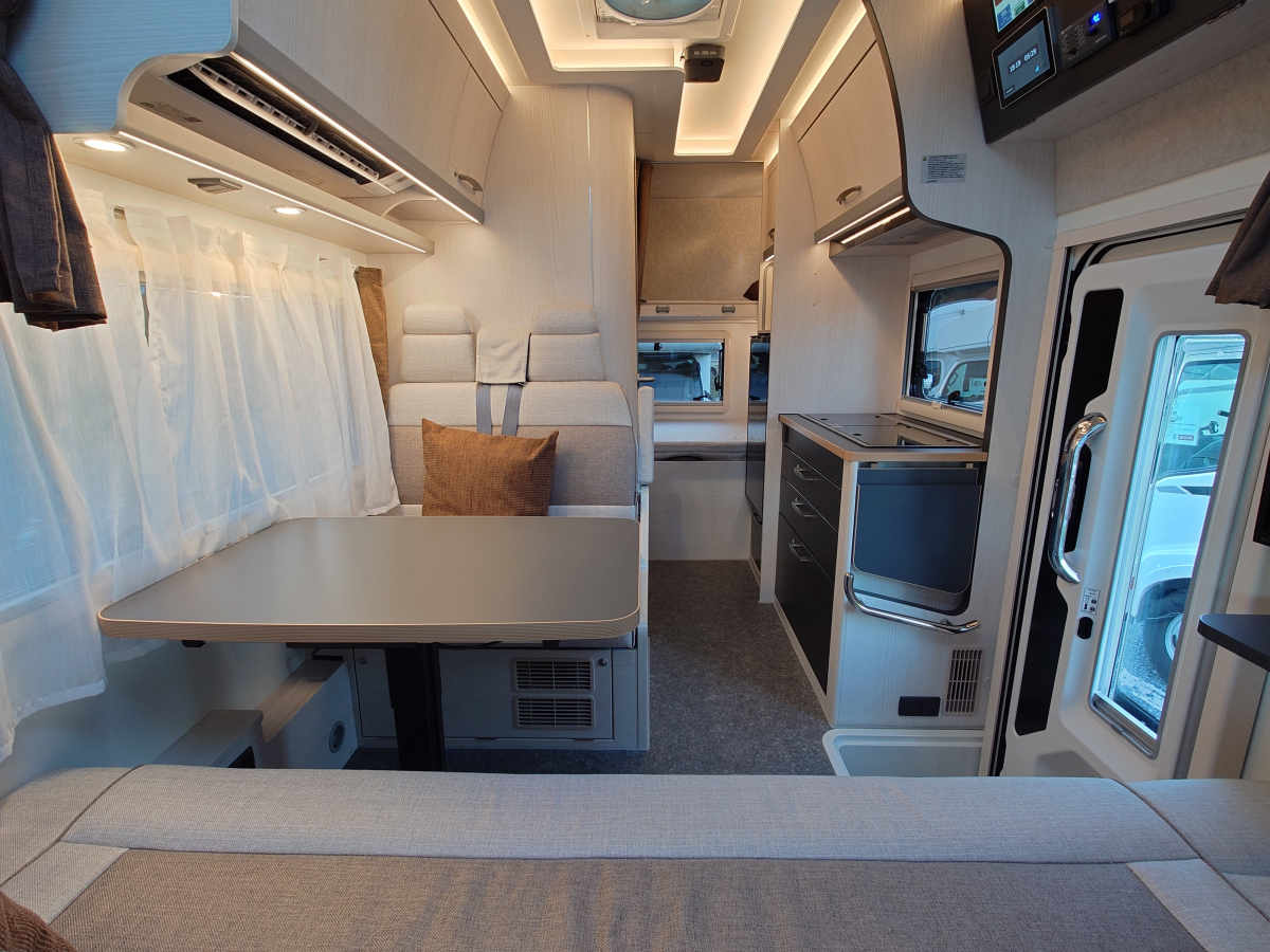 アネックス LIBERTY L52DB i-4-D-UP 令和7年式　リバティ52DBi　Ultra Power 4800　4WDの画像