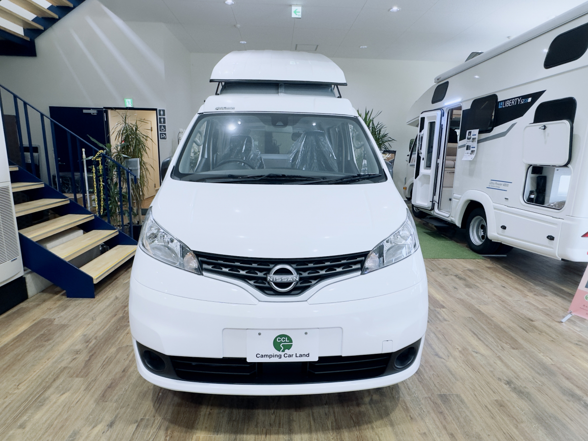 キャンピングカー広島 POP.COM eE 2WD　ベッド展開簡単モデル!!の画像