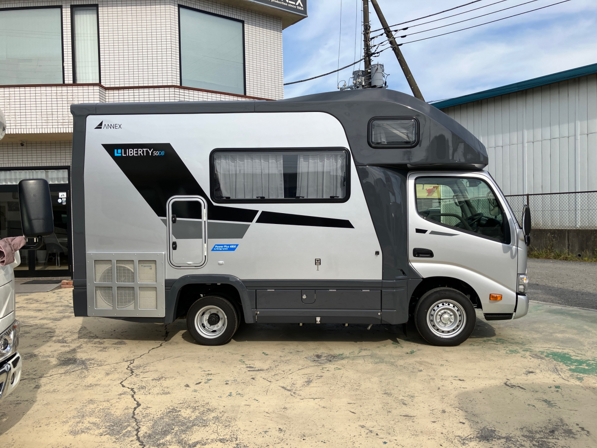  リバティー50DB(TT0520) 扱いやすさをもとめたスモールタイプ、普通自動車免許で乗れる、キャブコン入門編が入りました。の画像