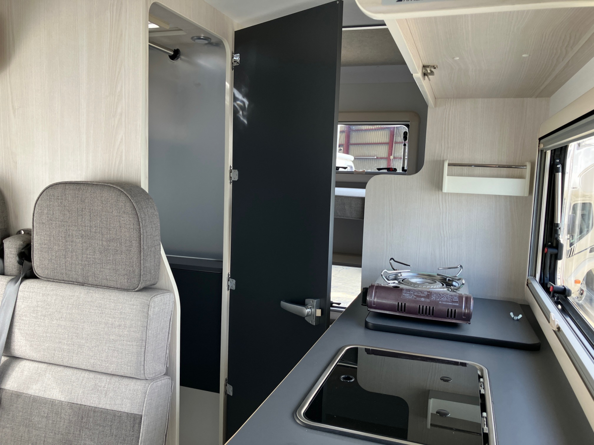  リバティー50DB(TT0520) 扱いやすさをもとめたスモールタイプ、普通自動車免許で乗れる、キャブコン入門編が入りました。の画像