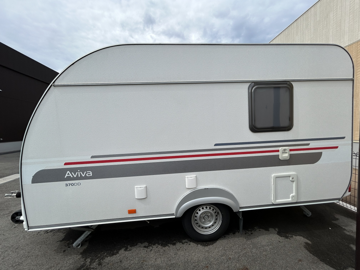 ADRIA AVIVA 370 DD 普通車免許でけん引できる軽量でマルチなトレーラー!の画像