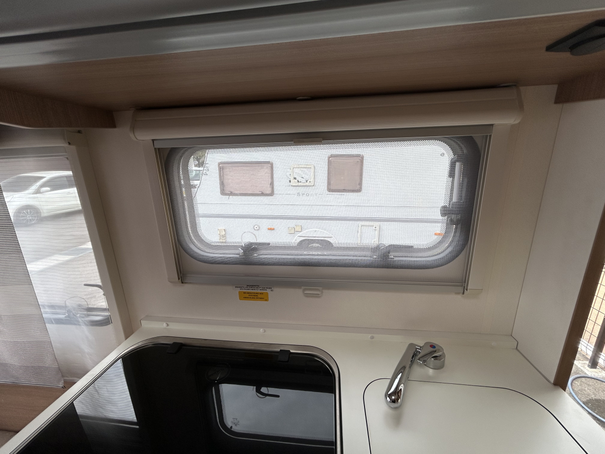 ADRIA AVIVA 370 DD 普通車免許でけん引できる軽量でマルチなトレーラー!の画像