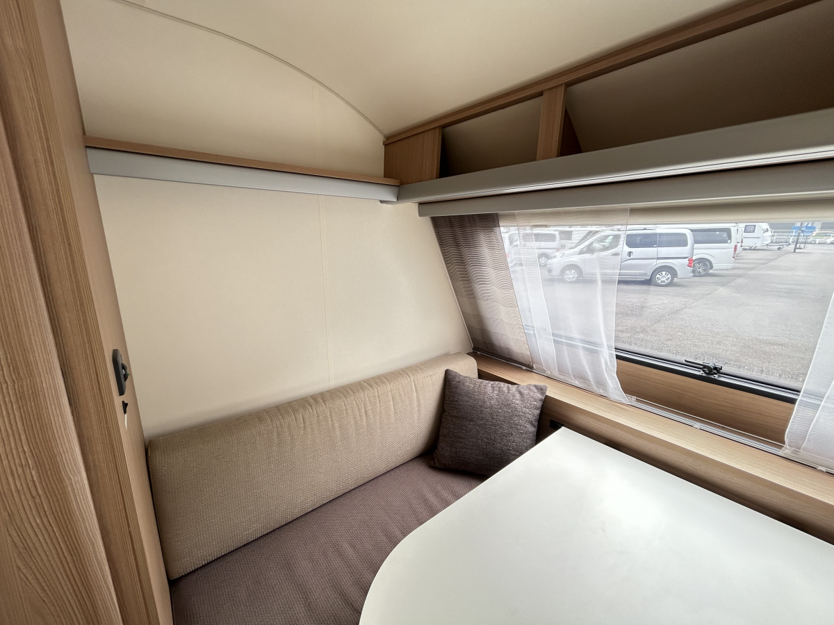 ADRIA AVIVA 370 DD 普通車免許でけん引できる軽量でマルチなトレーラー!の画像