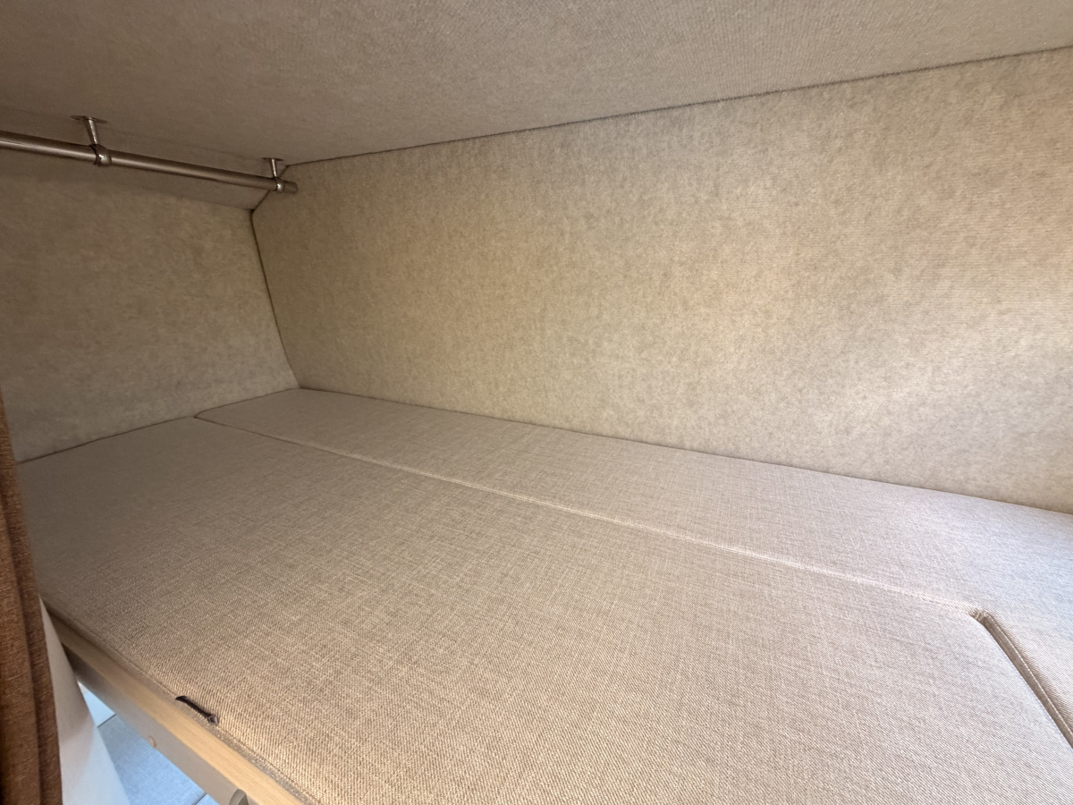 アネックス LIBERTY 52DB i_ExtraPower2400 4WD　ディーゼルターボ　寒冷地仕様入庫!床暖房システム搭載、国内最高峰の断熱性能と居住性を備えたプレミアムキャブコン!の画像